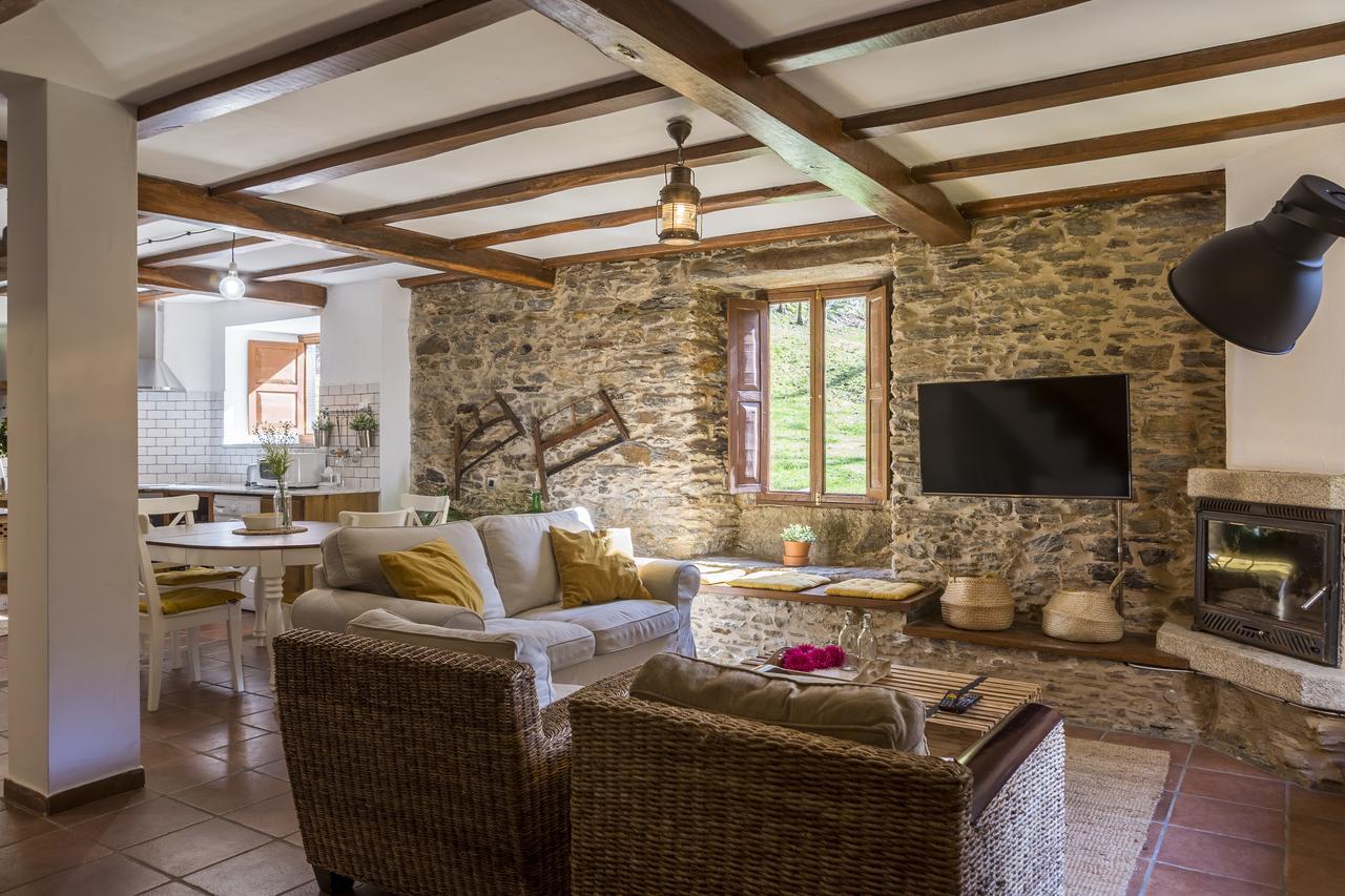 Casas Del Molino - Muinos Do Mainzoso Turismo Rural Paderne エクステリア 写真
